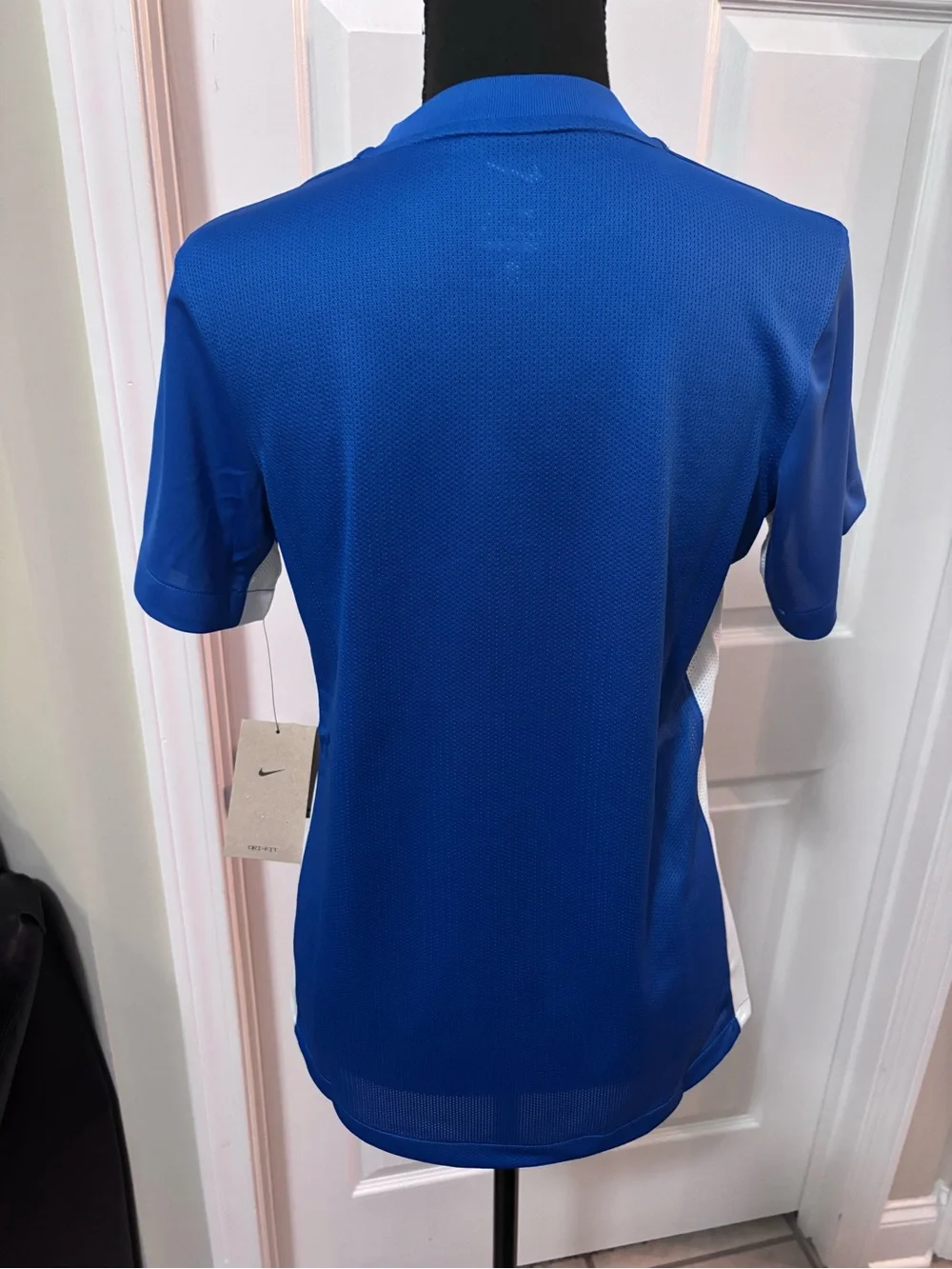 Nike Women's Blue Short-Sleeve Soccer/Football Jersey